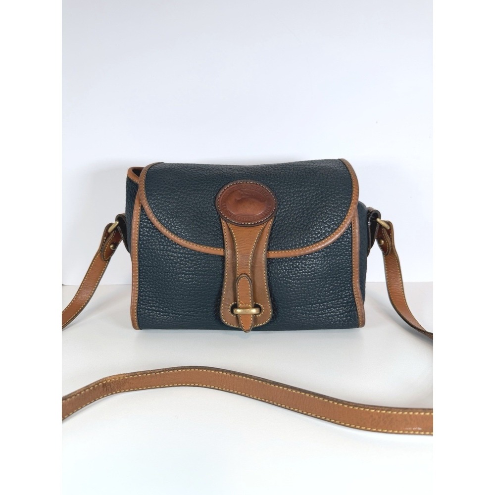 Vintage Dooney & Bourke Shoulder‎ Purse All Weather Leather Bag